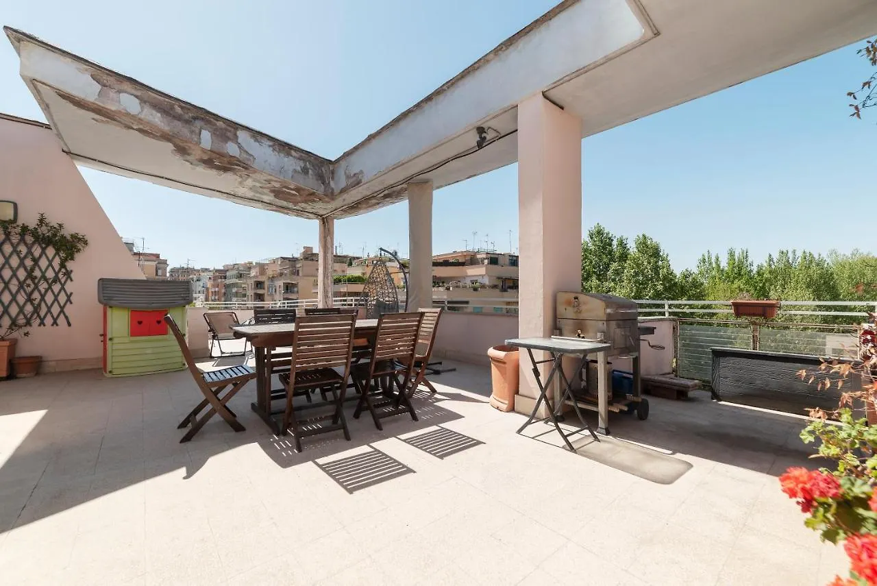 Piazza Bologna Terrace Apartment Rome